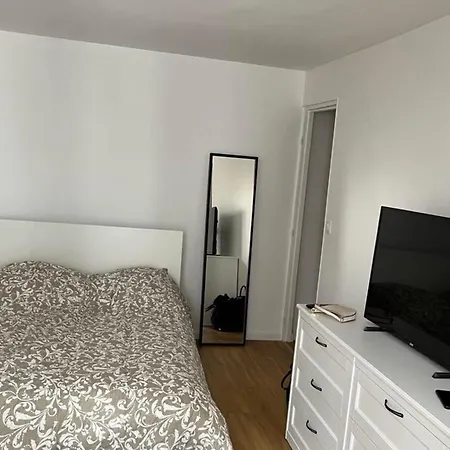 Bright Studio Near The Marais Appartamento